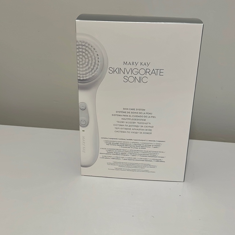Mary Kay Skinvigorate Sonic- brand new un opened
